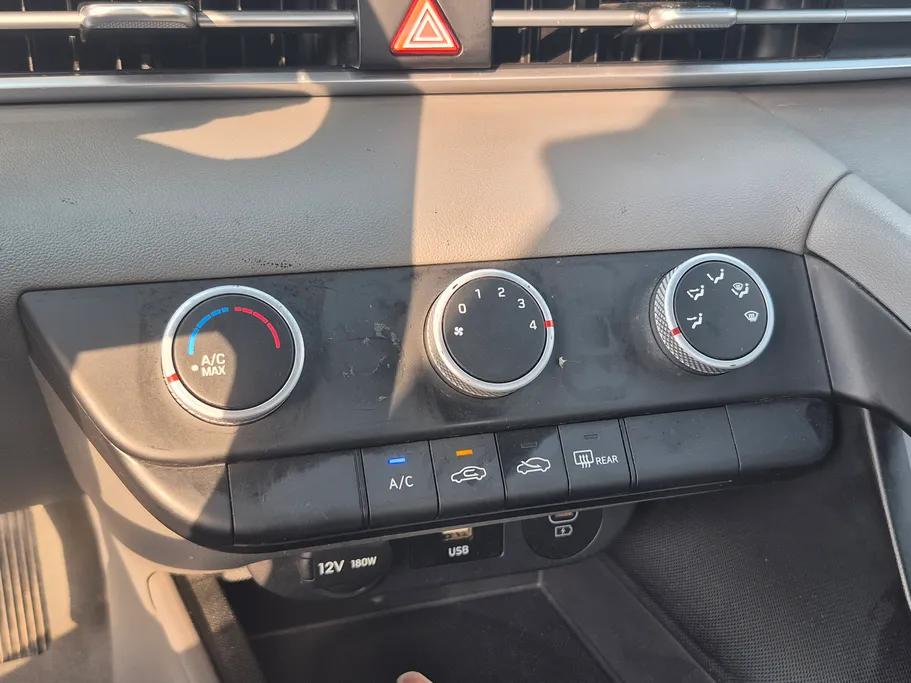 2024 هيونداي Elantra فلييت 
