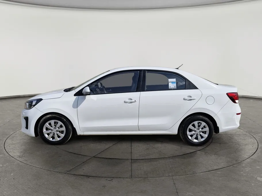 2022 Kia Pegas LX 