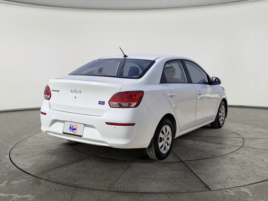 2022 Kia Pegas LX 