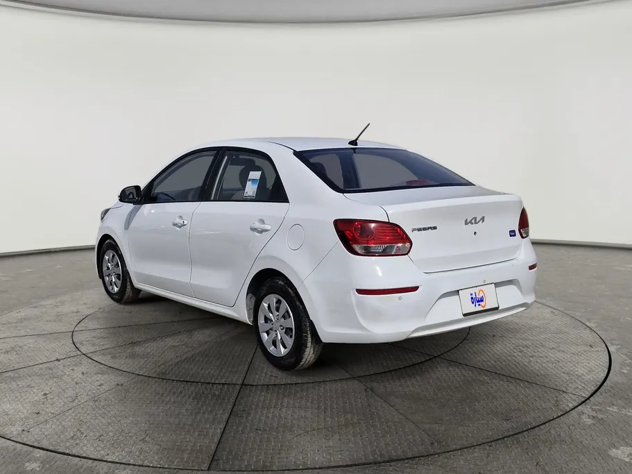 2022 Kia Pegas LX 