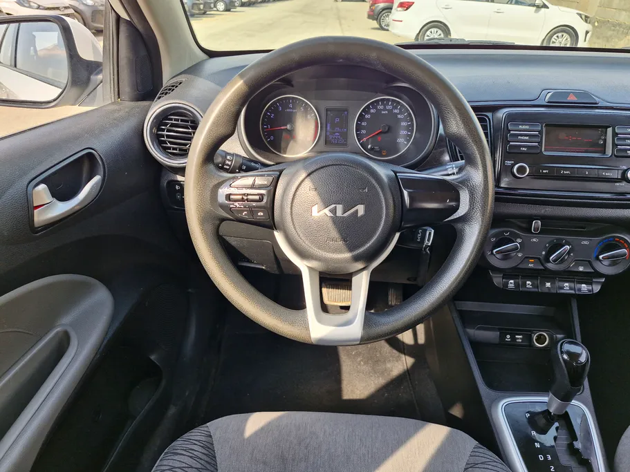 2022 Kia Pegas LX 