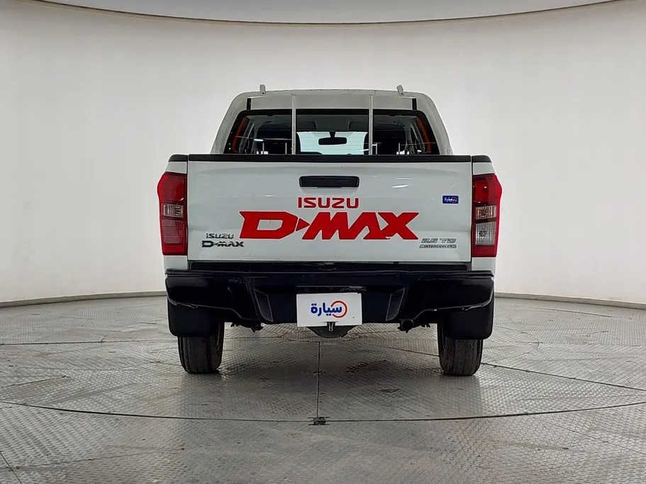 ايسوزو دي ماكس Double Cab 2023 