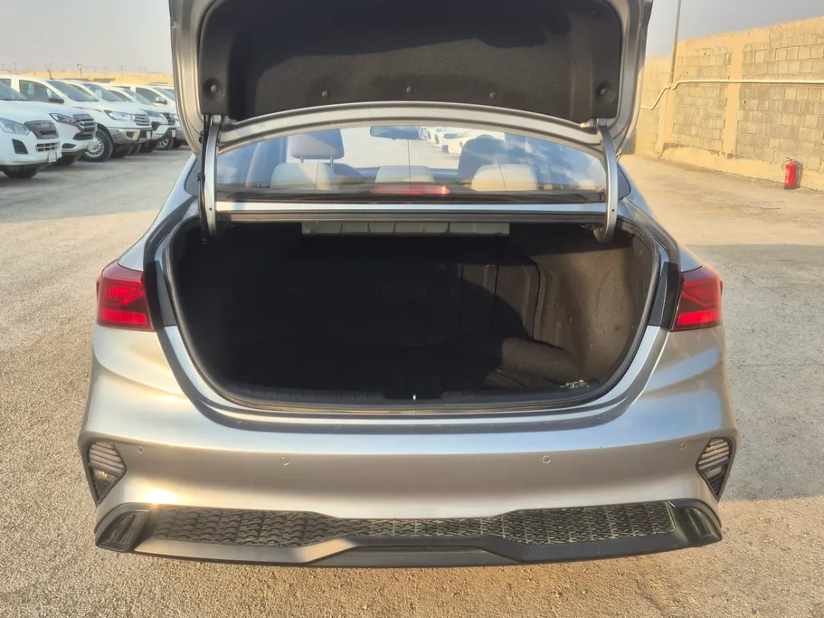 كيا سيراتو LX 2022 