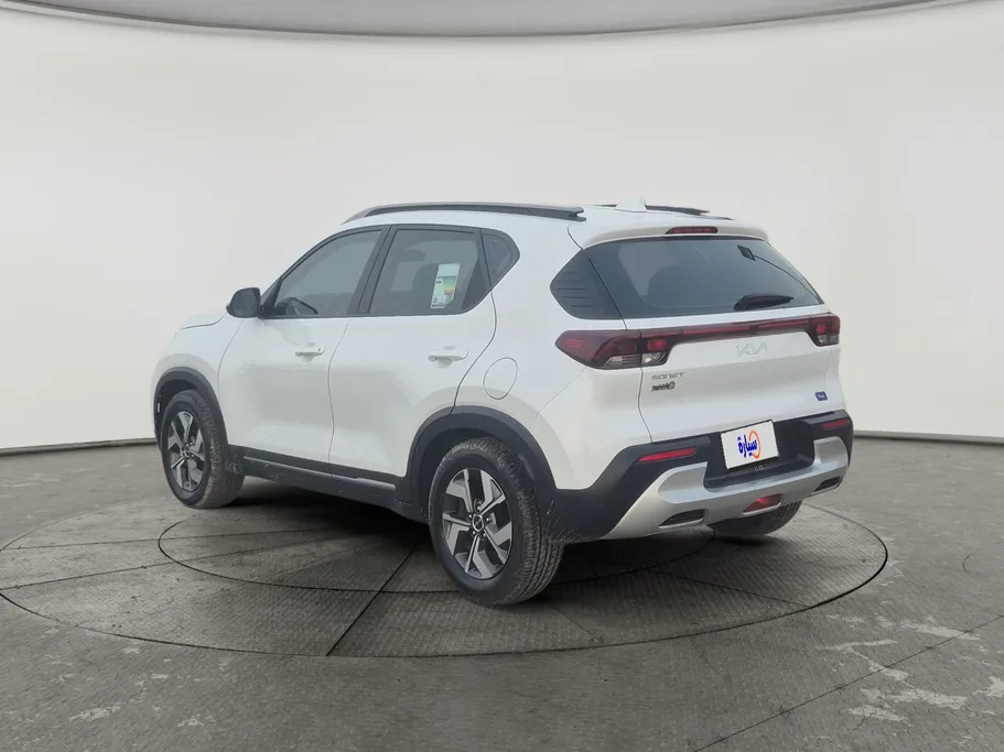 2023 كيا SONET LX 