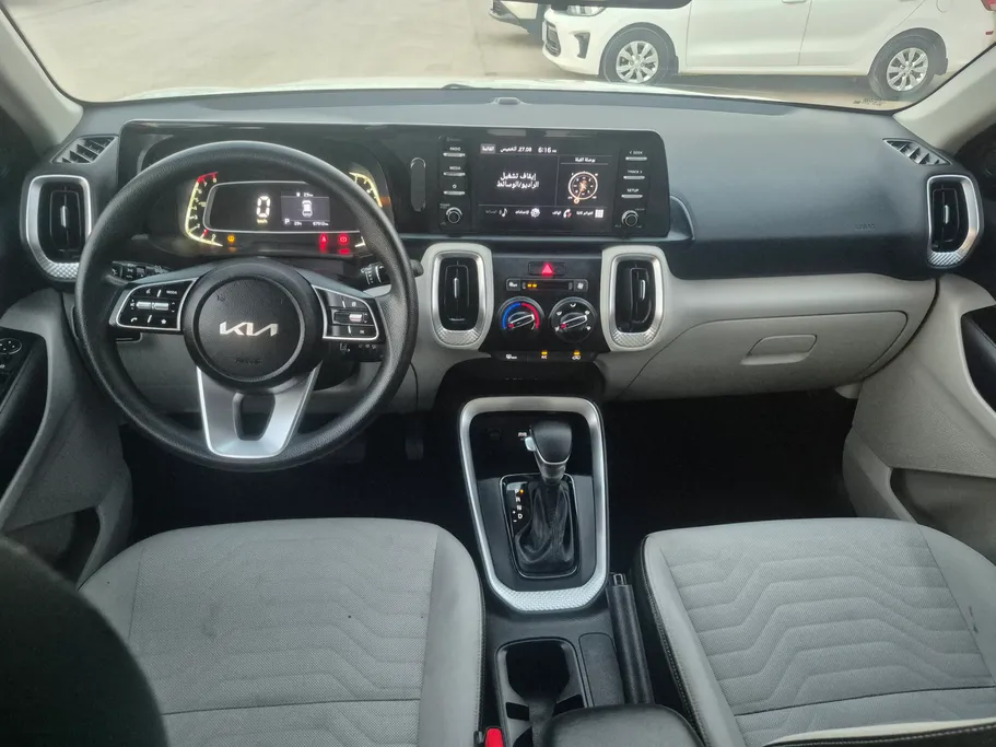 2023 كيا SONET LX 