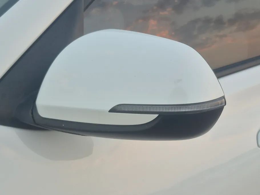 2023 كيا SONET LX 