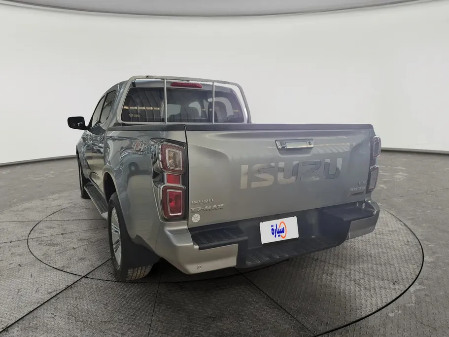 ايسوزو دي ماكس LS 2021 