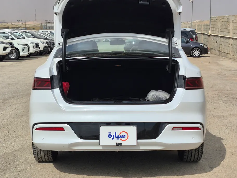 بي واي دي تشين بلس كمفورت 2024 