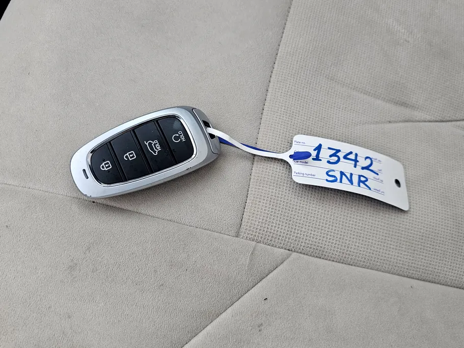 2024 Hyundai Tucson SMART (Two Tone) 