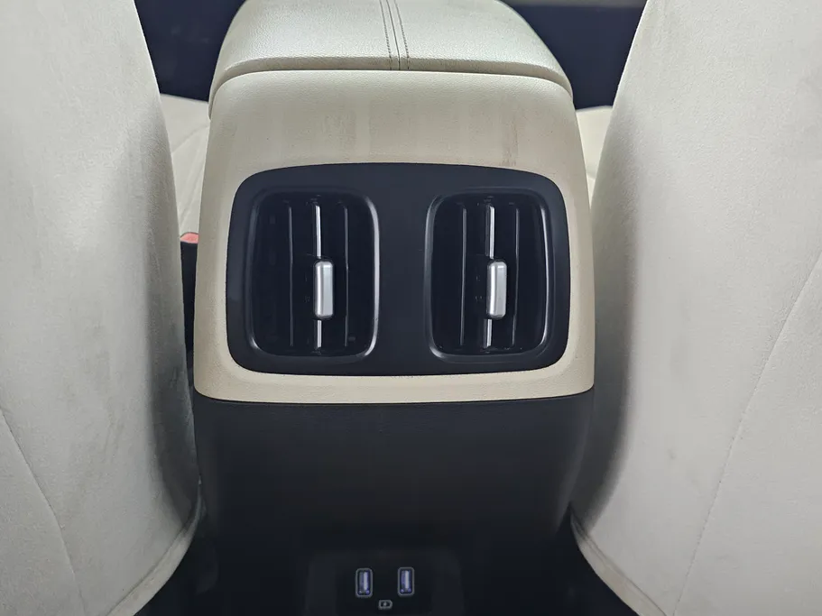 2024 Hyundai Tucson SMART (Two Tone) 