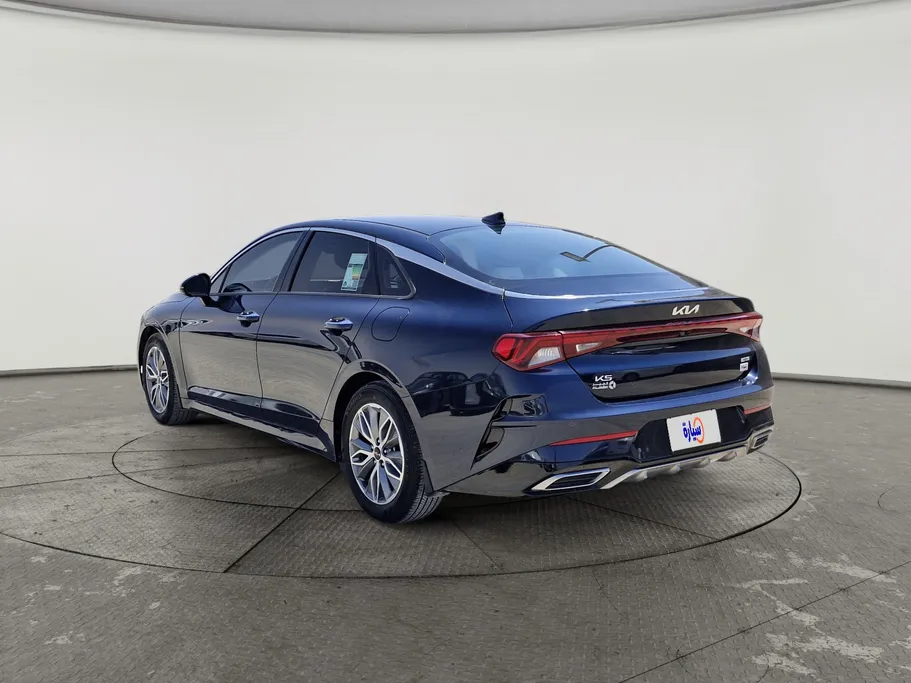 2023 Kia K5 EX 