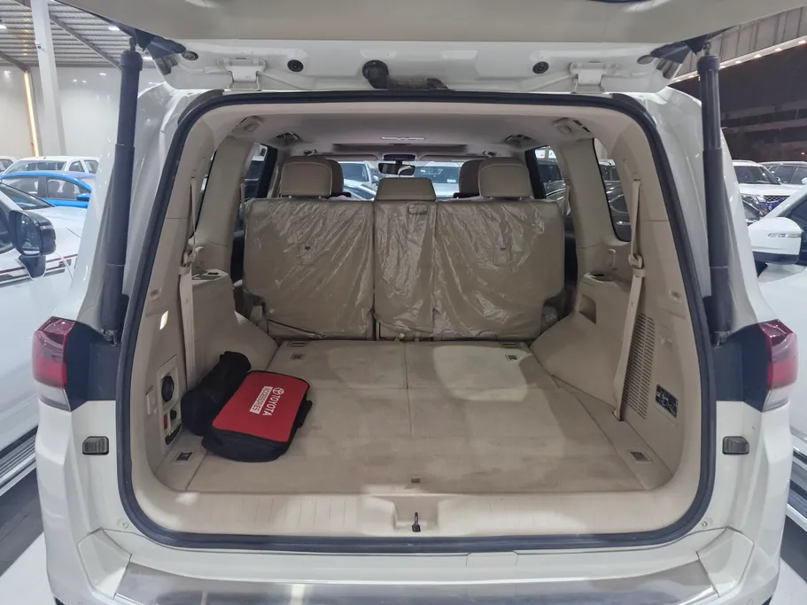 2024 Toyota Land Cruiser GXR4 