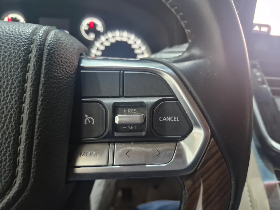 2024 Toyota Land Cruiser GXR4 