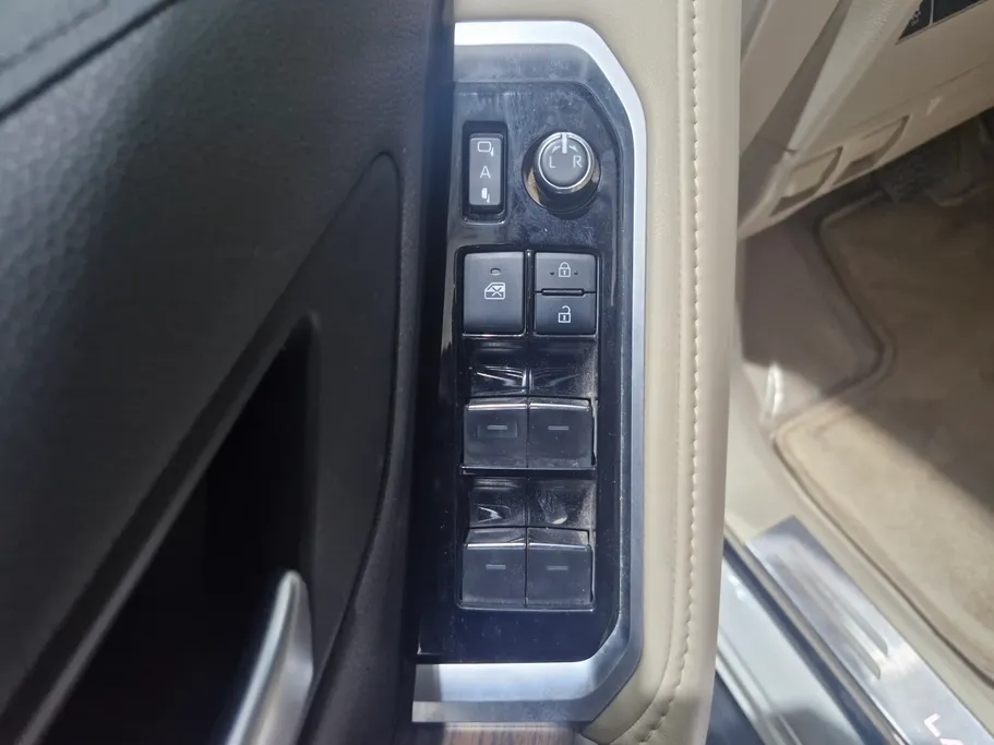 2026 Toyota Land Cruiser GXR4 