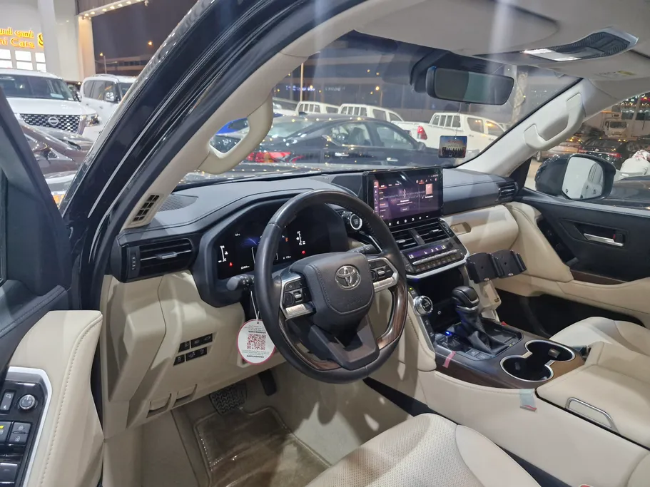 2026 Toyota Land Cruiser GXR4 