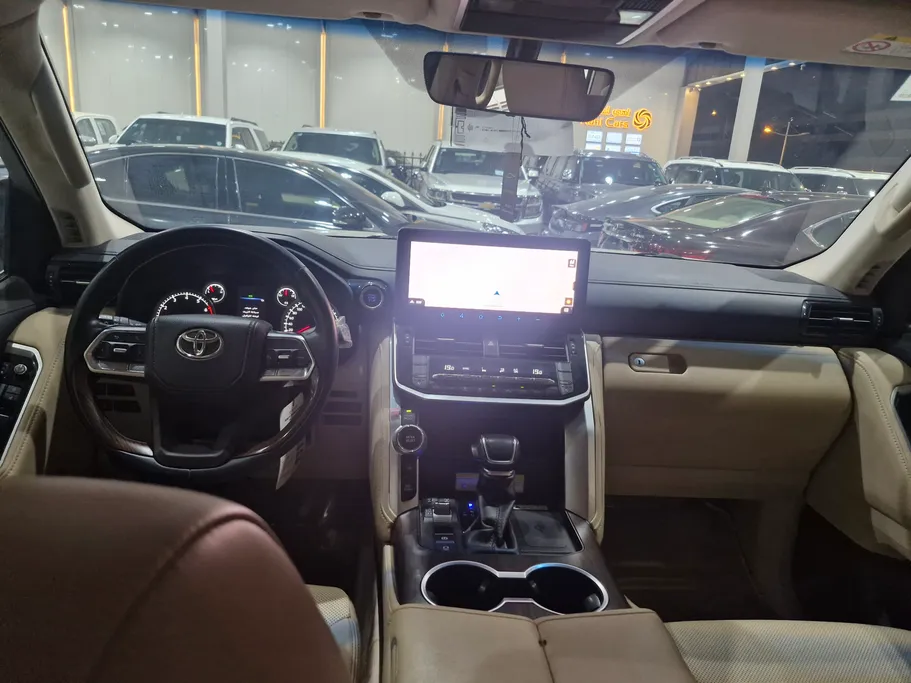 2026 Toyota Land Cruiser GXR4 