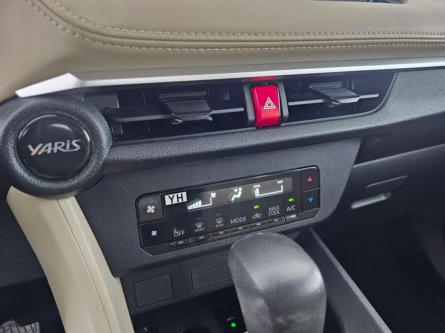 2024 Toyota Yaris  Y Plus 