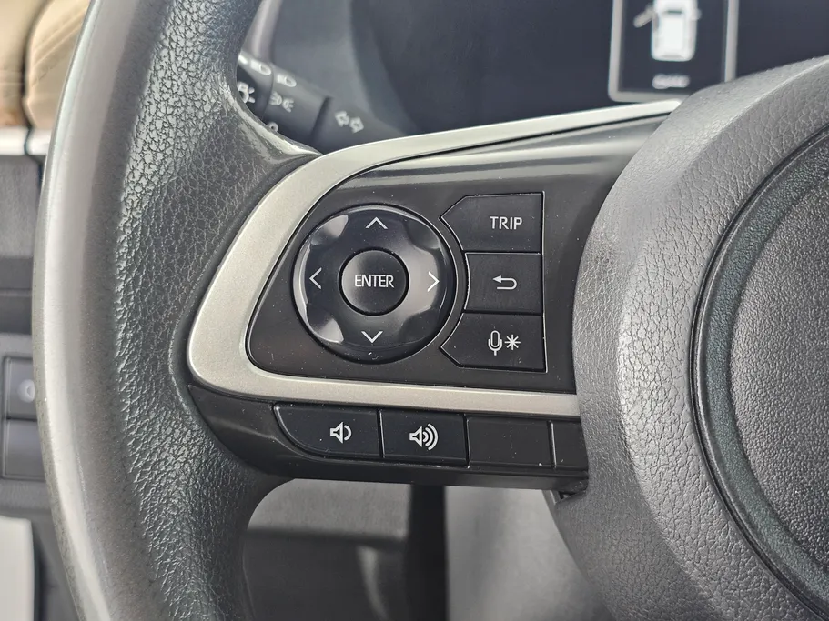 2024 Toyota Yaris  Y Plus 