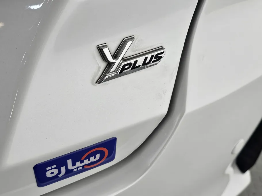 2024 Toyota Yaris  Y Plus 