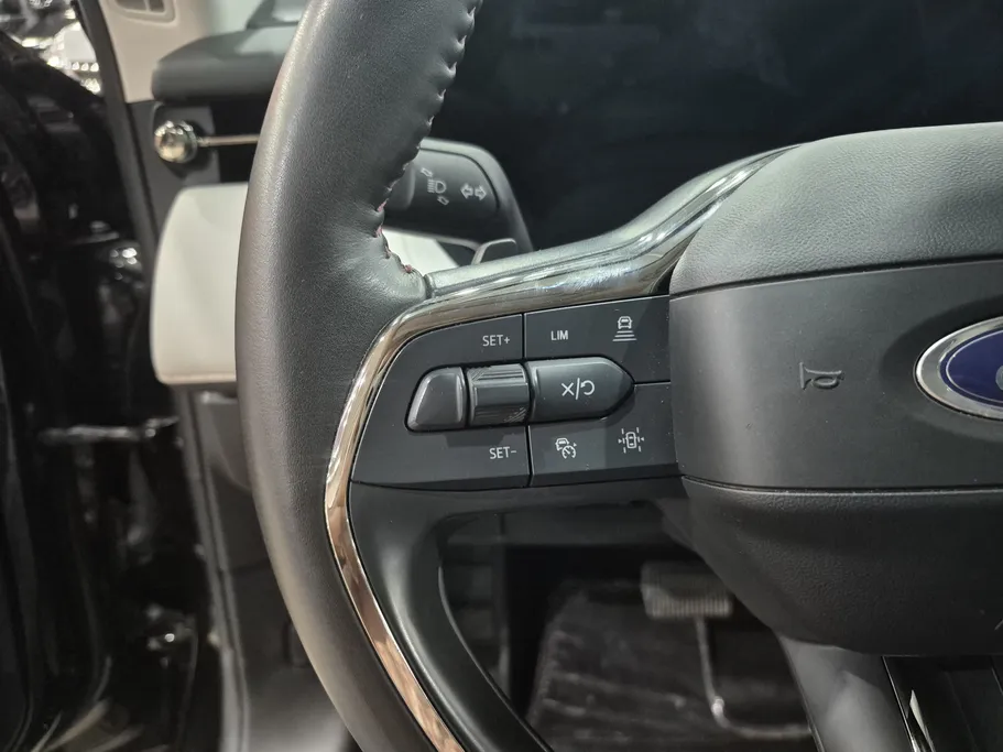 2026 Ford Taurus Trend 