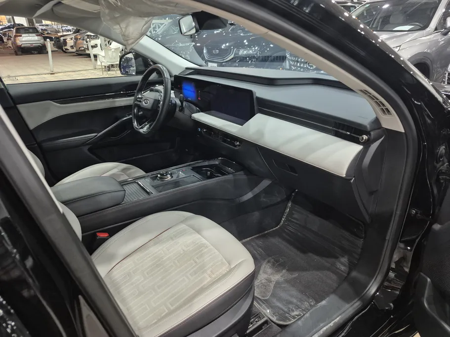 2026 Ford Taurus Trend 