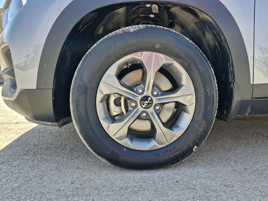 2023 Kia Seltos LX 
