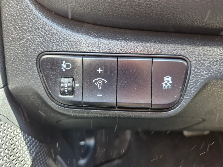 2023 Kia Seltos LX 