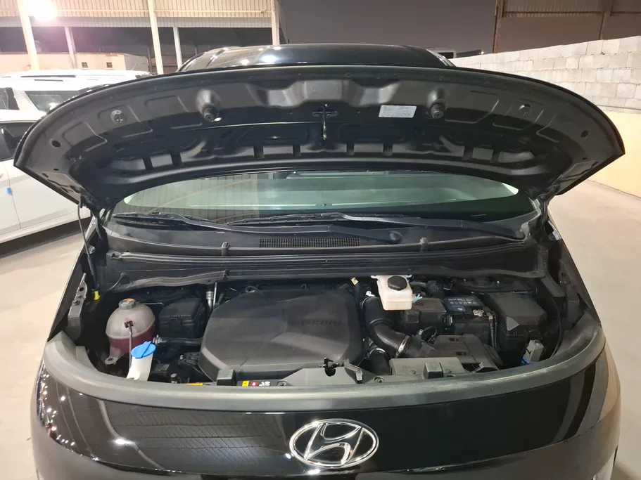 2022 Hyundai Staria Smart 11 ST 