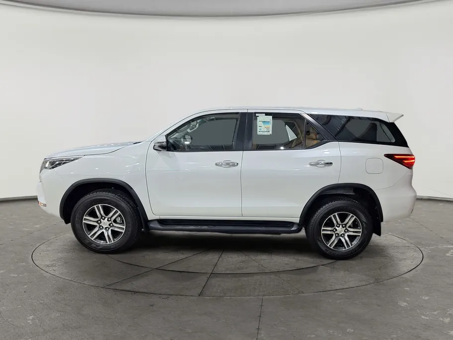 2025 Toyota Fortuner GX 
