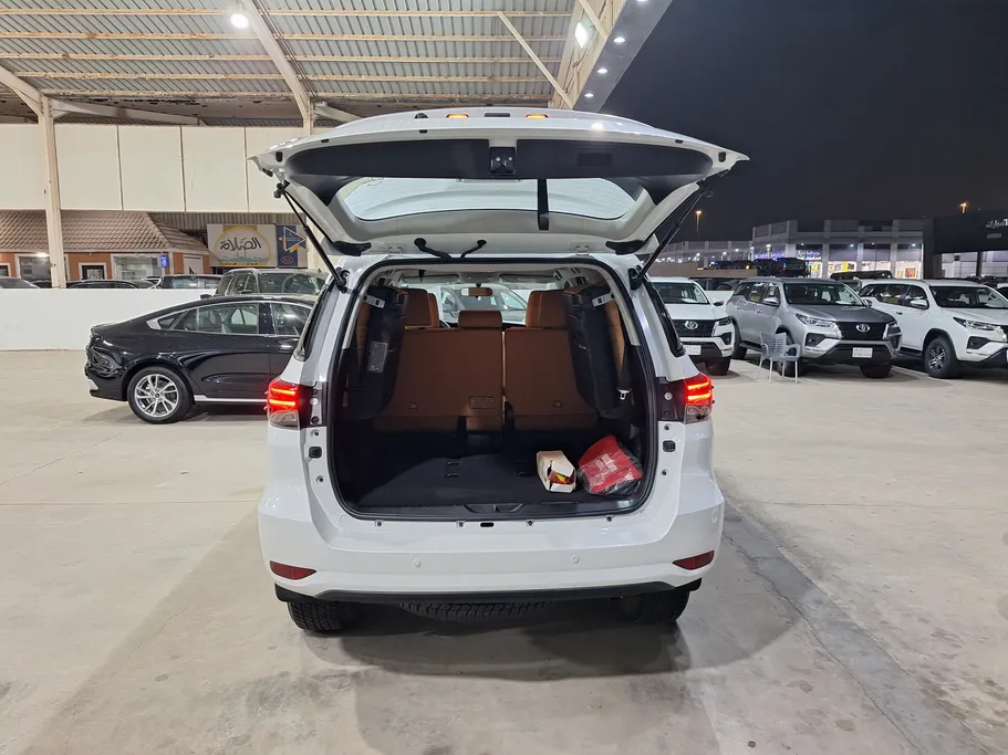 2025 Toyota Fortuner GX 