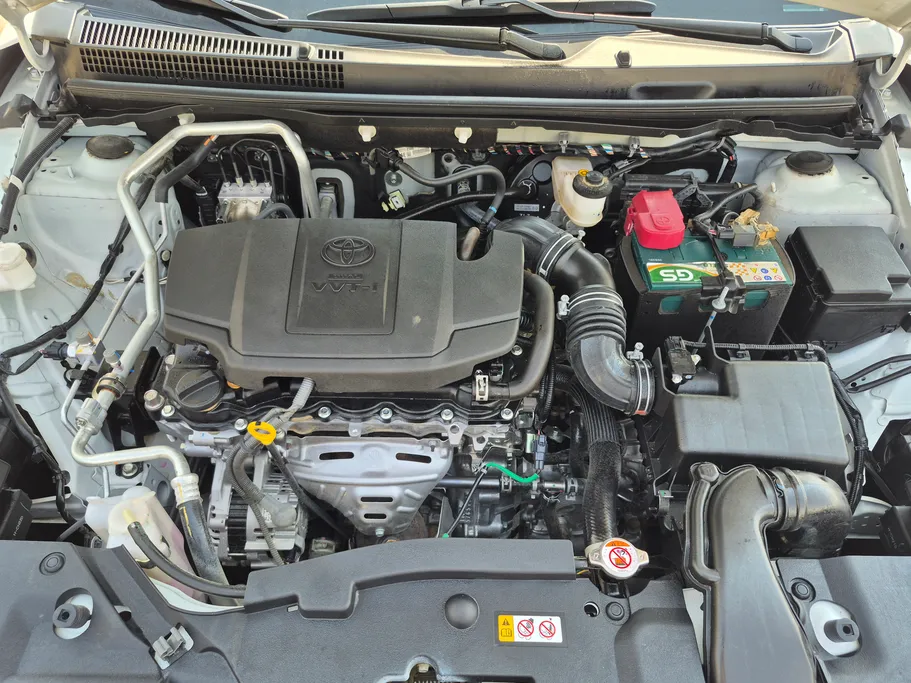 2023 Toyota Yaris  Y Plus 