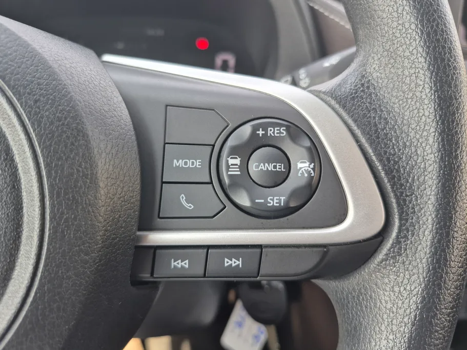 2023 Toyota Yaris  Y Plus 