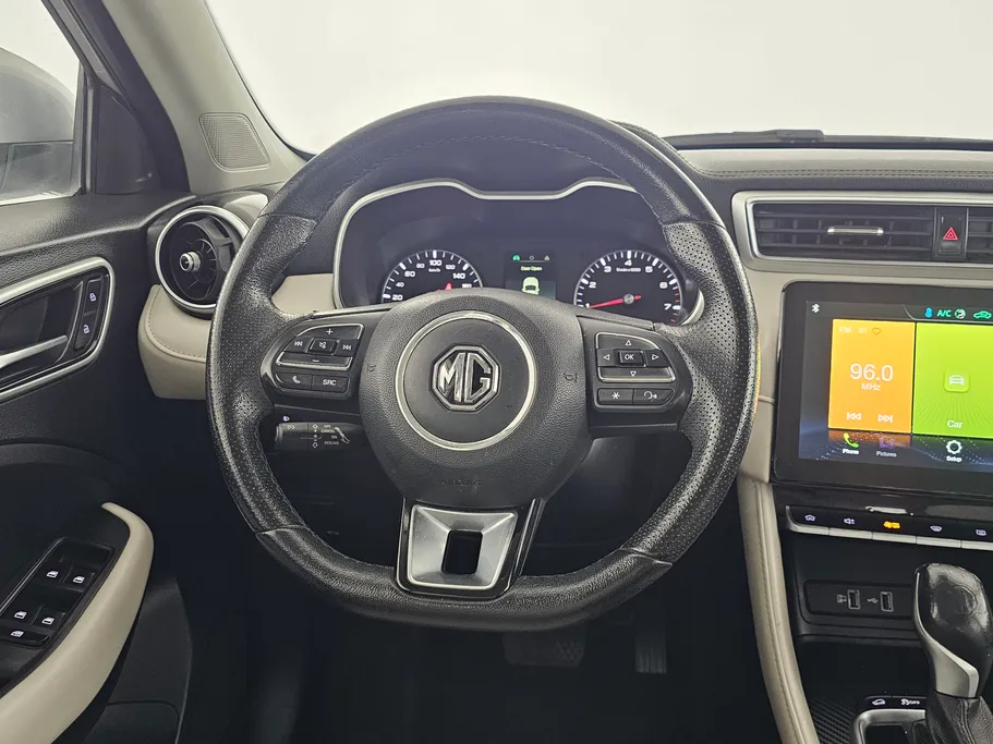 ام جي ZS LUX 2023 