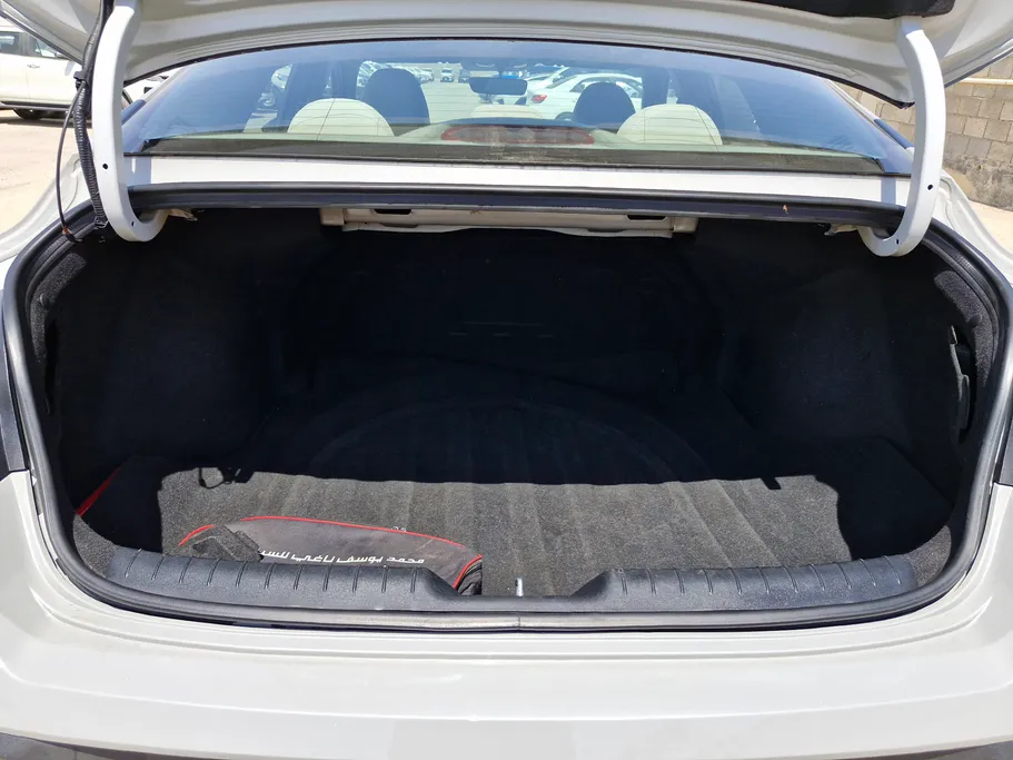 2024 هيونداي Elantra فلييت 