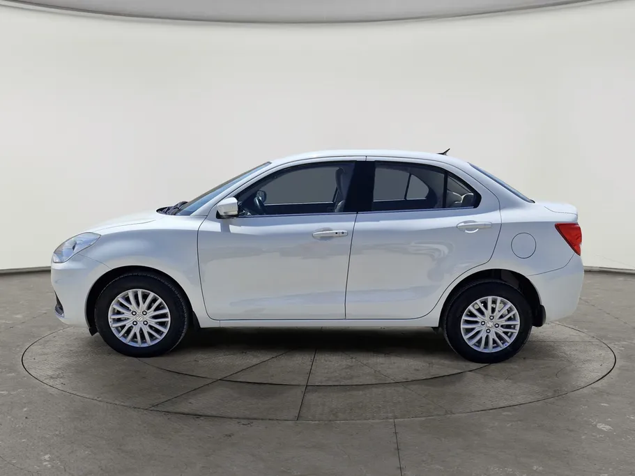 2023 سوزوكي Dzire GLX 