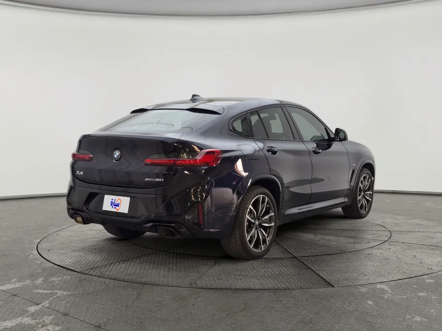 بي ام دبليو الفئة اكس 4 xDrive 30i 2023 
