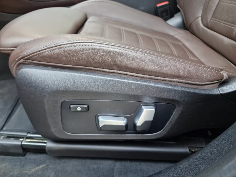 بي ام دبليو الفئة اكس 4 xDrive 30i 2023 