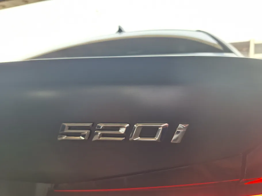 2022 BMW 5 Series 520i 