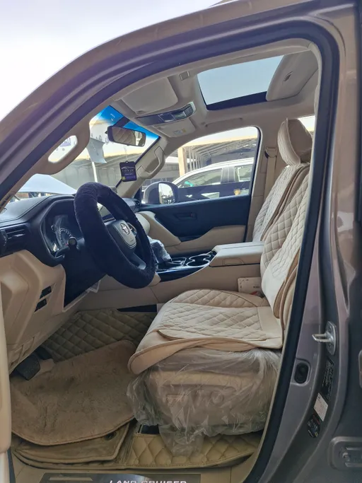 تويوتا لاندكروزر GXR3 2023 