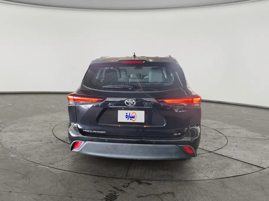 2025 Toyota Highlander GLE 