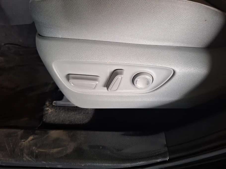 2025 Toyota Highlander GLE 