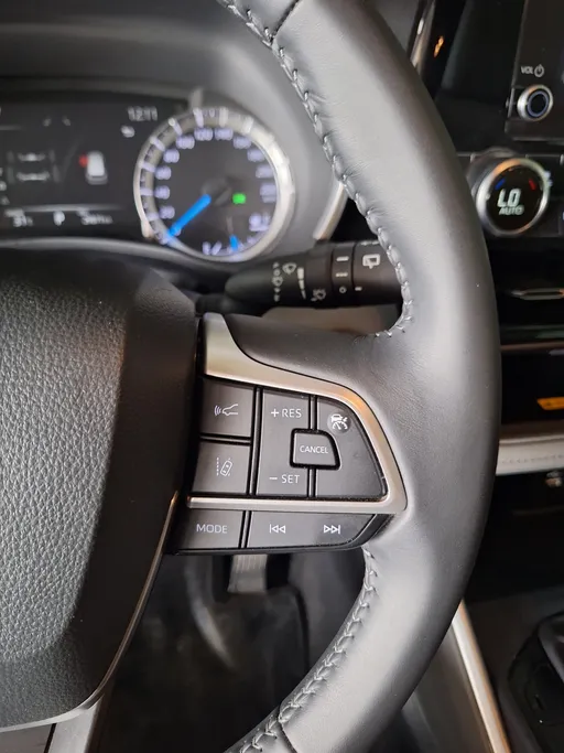 2025 Toyota Highlander GLE 