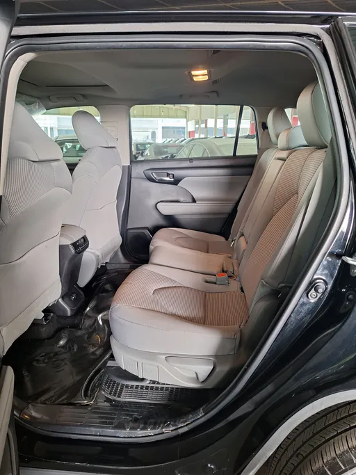 2025 Toyota Highlander GLE 
