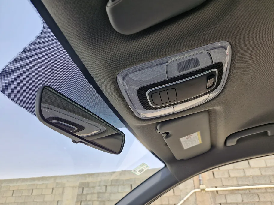 2023 Hyundai Elantra Smart 