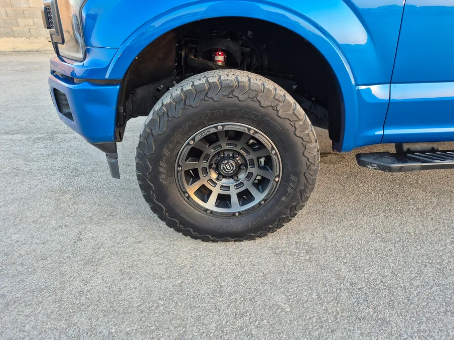 2019 Ford F150 XLT 