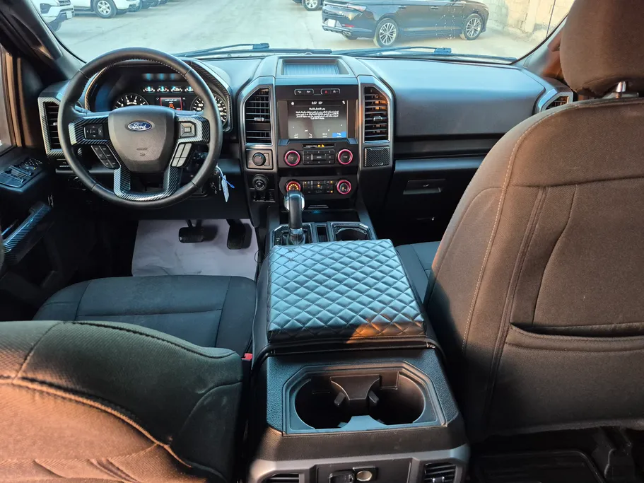 2019 Ford F150 XLT 