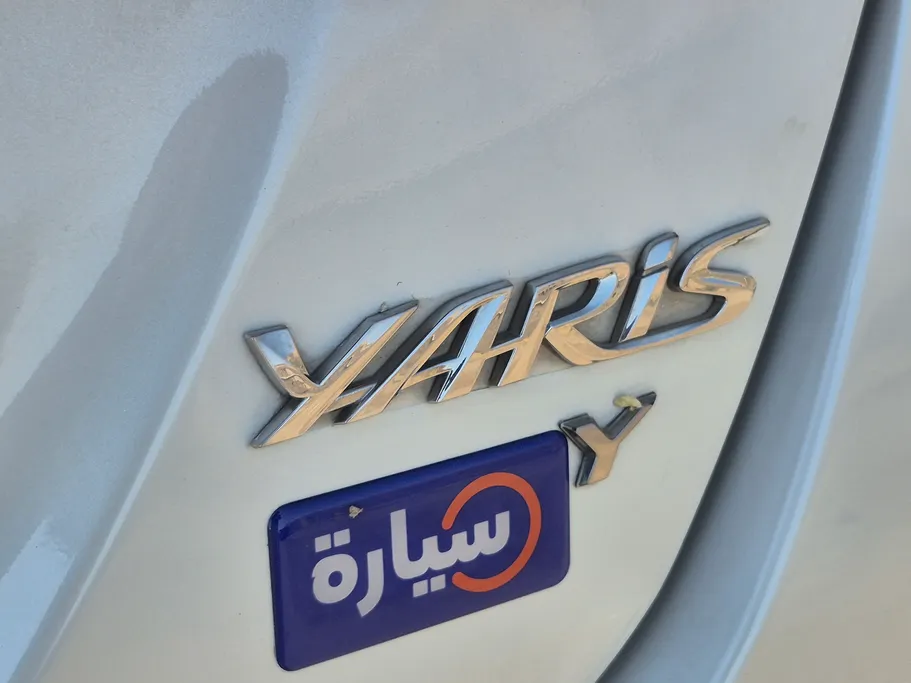 تويوتا يارس Y 2022 