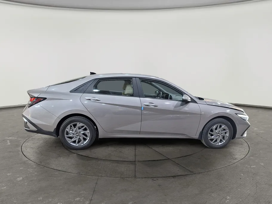 2026 Hyundai Elantra Smart China 