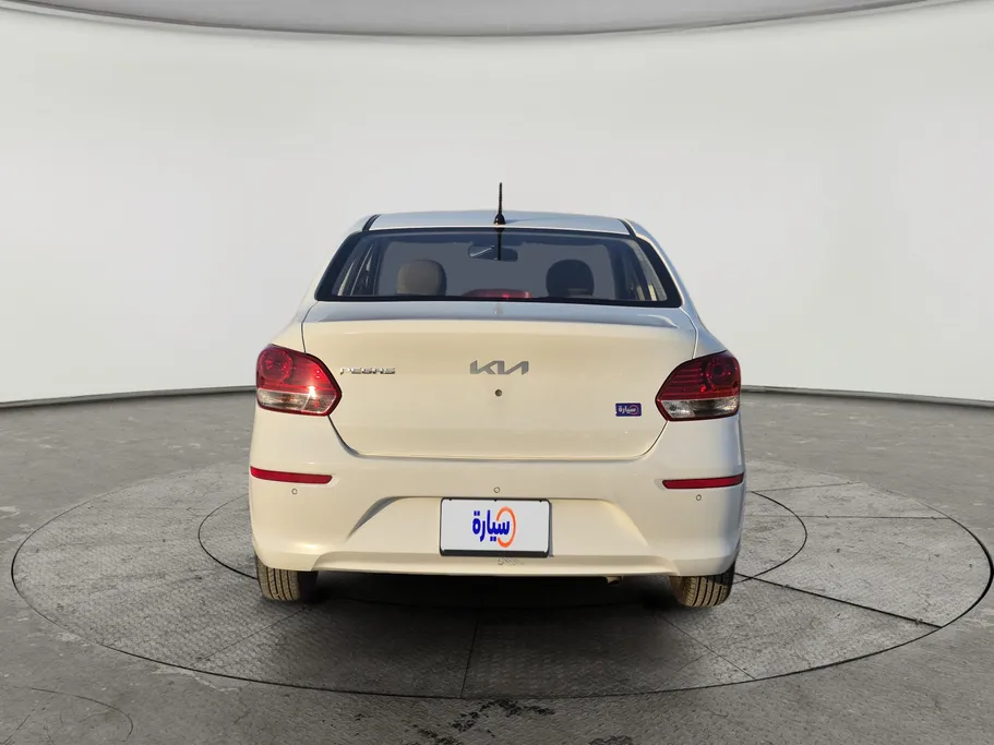 2022 Kia Pegas LX 