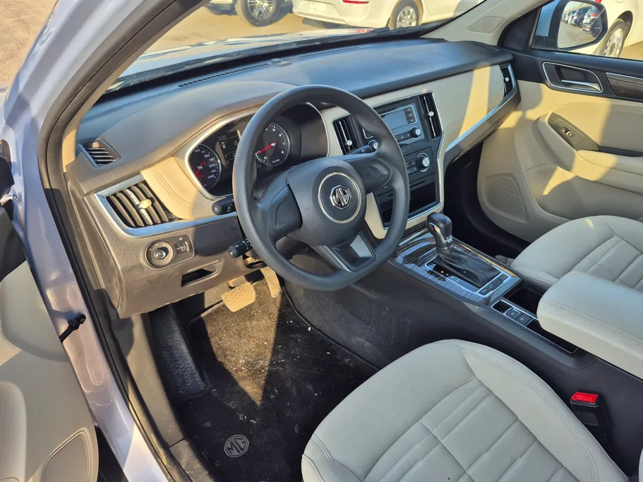 2023 ام جي RX5 STD 